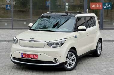 Внедорожник / Кроссовер Kia Soul EV 2017 в 