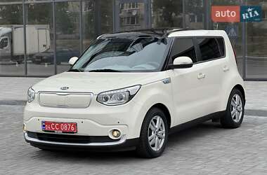 Внедорожник / Кроссовер Kia Soul EV 2017 в 
