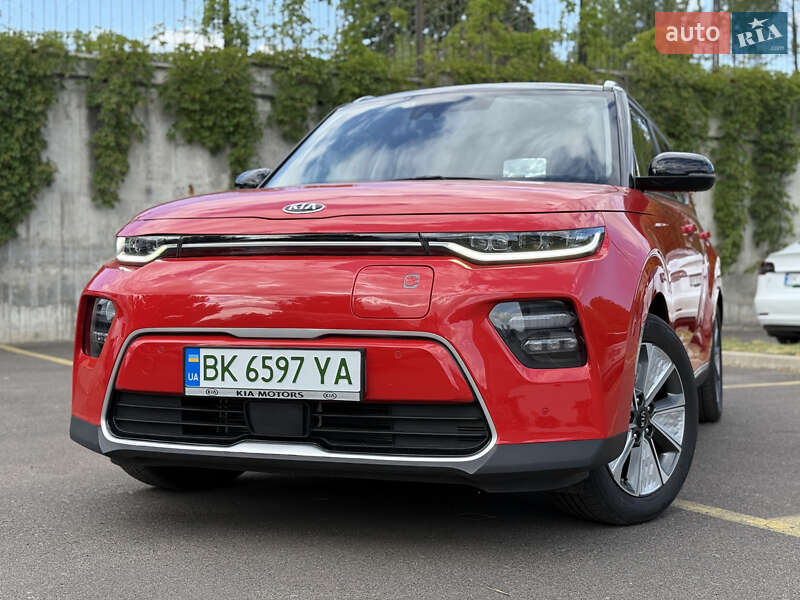 Позашляховик / Кросовер Kia Soul EV 2020 в Рівному