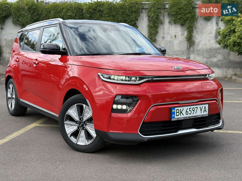 Позашляховик / Кросовер Kia Soul EV 2020 в Рівному