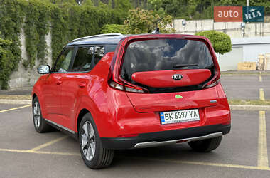 Внедорожник / Кроссовер Kia Soul EV 2020 в 