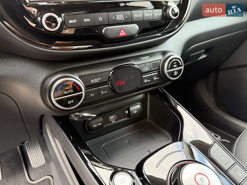 Позашляховик / Кросовер Kia Soul EV 2020 в Рівному