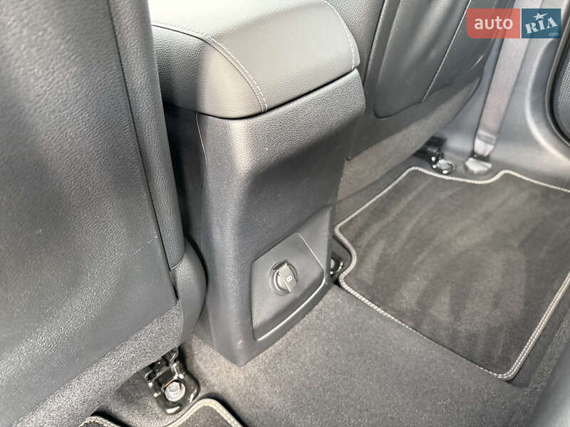 Позашляховик / Кросовер Kia Soul EV 2020 в Рівному