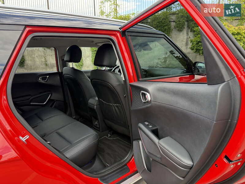 Позашляховик / Кросовер Kia Soul EV 2020 в Рівному