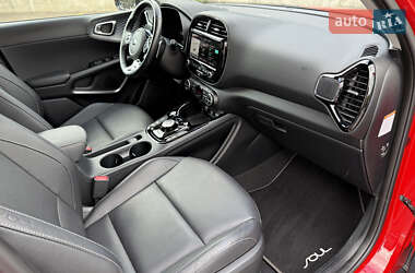 Внедорожник / Кроссовер Kia Soul EV 2020 в 