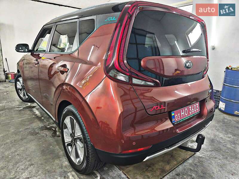 Внедорожник / Кроссовер Kia Soul EV 2020 в Луцке