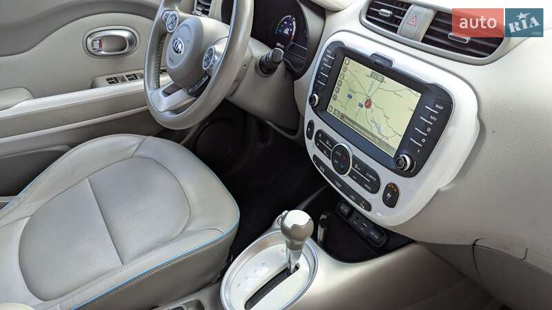 Внедорожник / Кроссовер Kia Soul EV 2018 в Киеве фото 24 Внедорожник / Кроссовер Kia Soul EV 2018 в Киеве