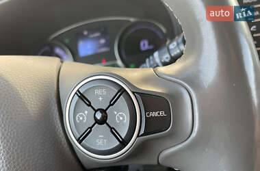 Позашляховик / Кросовер Kia Soul EV 2018 в 