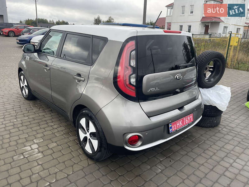 Позашляховик / Кросовер Kia Soul EV 2015 в Луцьку фото 4 Позашляховик / Кросовер Kia Soul EV 2015 в Луцьку