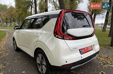 Позашляховик / Кросовер Kia Soul EV 2022 в  фото 12 Позашляховик / Кросовер Kia Soul EV 2022 в