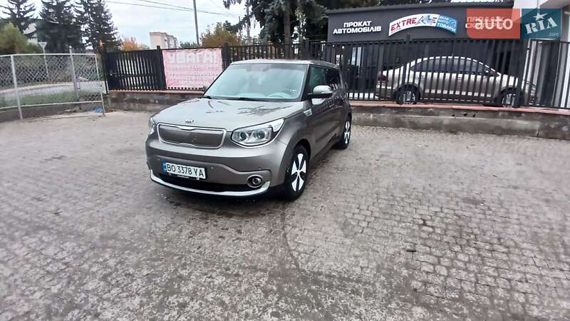Позашляховик / Кросовер Kia Soul EV 2015 в Тернополі фото Позашляховик / Кросовер Kia Soul EV 2015 в Тернополі