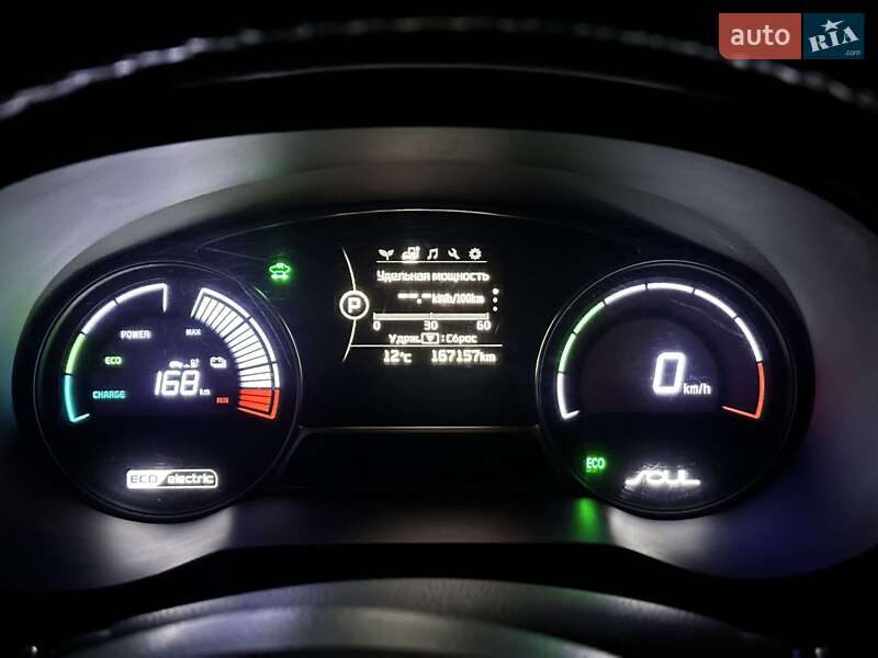 Позашляховик / Кросовер Kia Soul EV 2015 в Луцьку