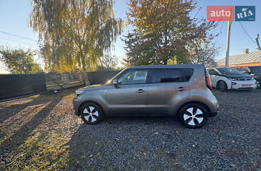 Внедорожник / Кроссовер Kia Soul EV 2016 в 