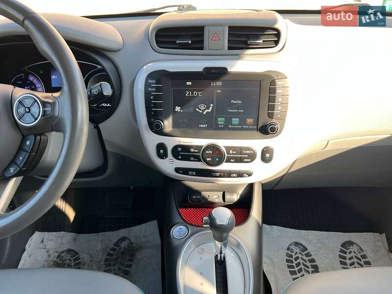 Позашляховик / Кросовер Kia Soul EV 2015 в Коломиї фото 29 Позашляховик / Кросовер Kia Soul EV 2015 в Коломиї