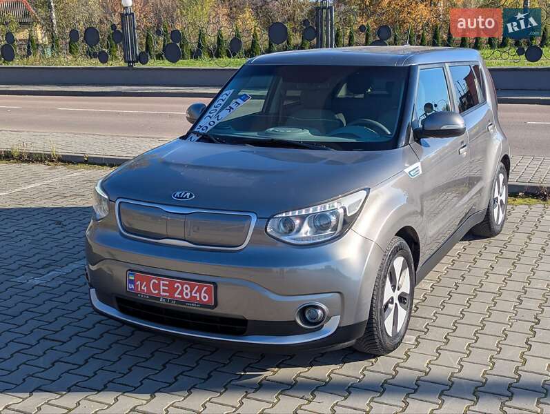 Позашляховик / Кросовер Kia Soul EV 2015 в Дрогобичі