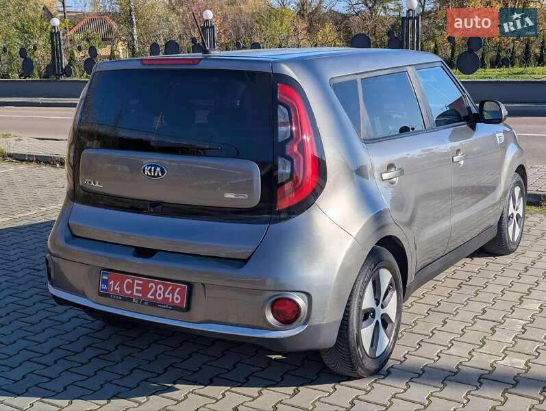 Позашляховик / Кросовер Kia Soul EV 2015 в Дрогобичі