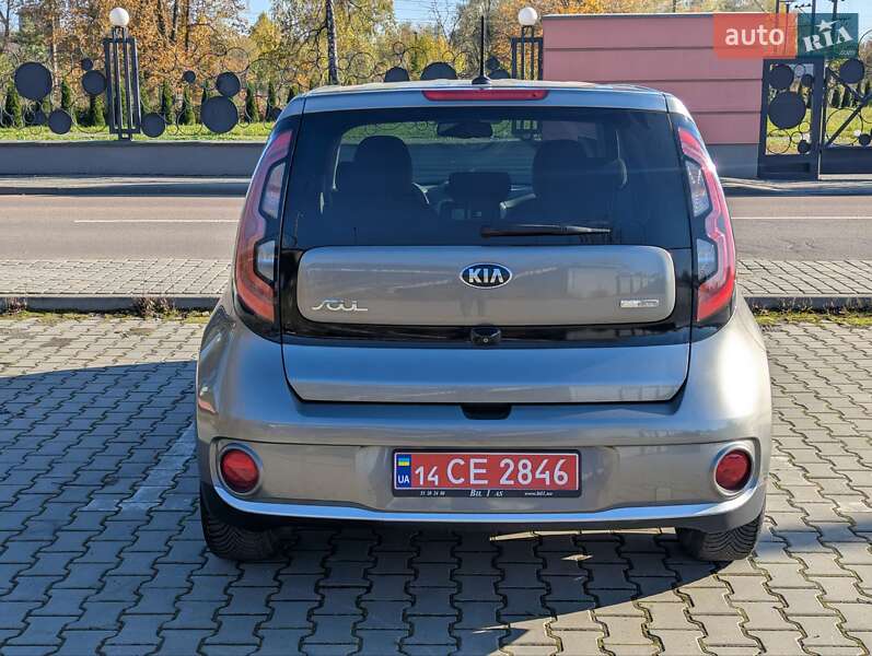Позашляховик / Кросовер Kia Soul EV 2015 в Дрогобичі