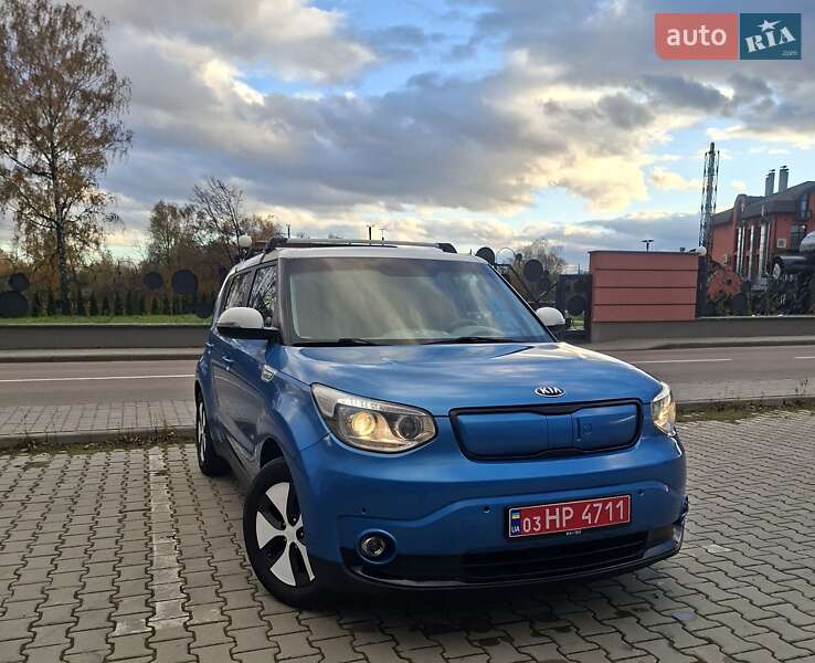 Внедорожник / Кроссовер Kia Soul EV 2016 в Дрогобыче фото 12 Внедорожник / Кроссовер Kia Soul EV 2016 в Дрогобыче