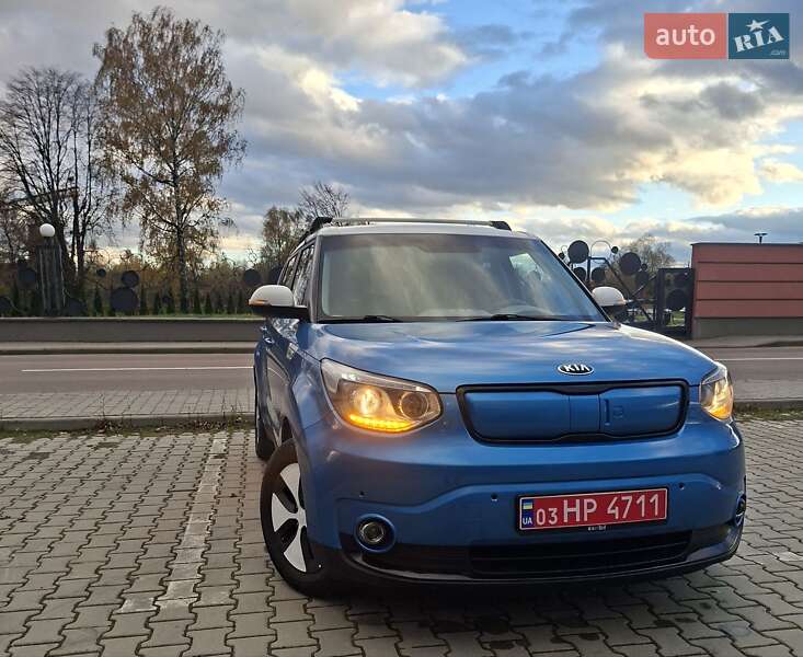 Внедорожник / Кроссовер Kia Soul EV 2016 в Дрогобыче фото 49 Внедорожник / Кроссовер Kia Soul EV 2016 в Дрогобыче