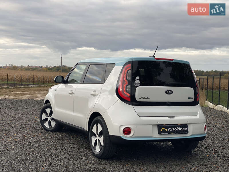 Позашляховик / Кросовер Kia Soul EV 2016 в Луцьку