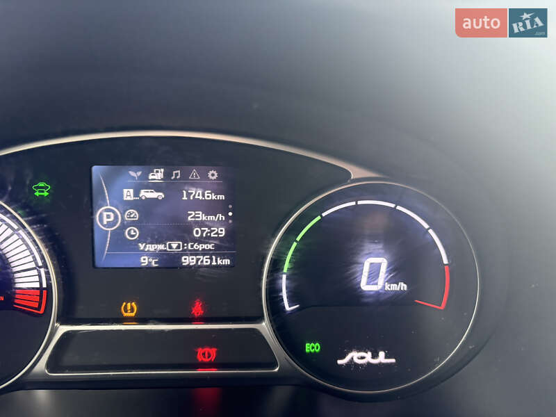 Внедорожник / Кроссовер Kia Soul EV 2016 в Луцке фото 25 Внедорожник / Кроссовер Kia Soul EV 2016 в Луцке