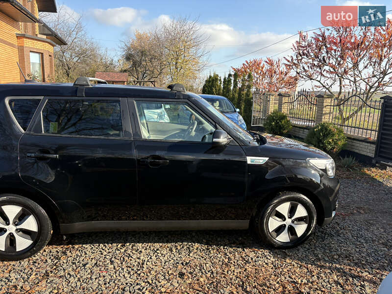 Внедорожник / Кроссовер Kia Soul EV 2016 в Луцке