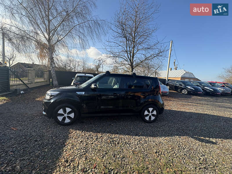 Внедорожник / Кроссовер Kia Soul EV 2016 в Луцке