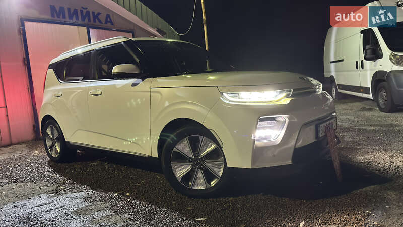 Kia Soul EV 2020