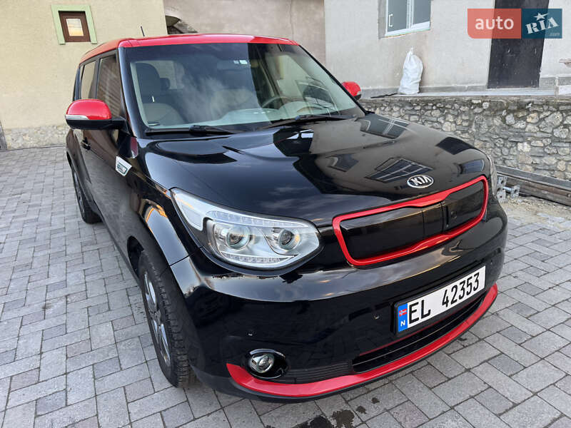 Позашляховик / Кросовер Kia Soul EV 2015 в Тернополі