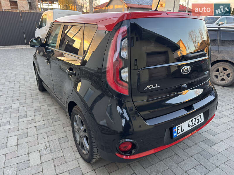 Позашляховик / Кросовер Kia Soul EV 2015 в Тернополі
