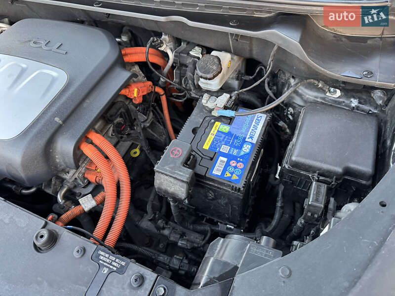 Позашляховик / Кросовер Kia Soul EV 2015 в Тернополі