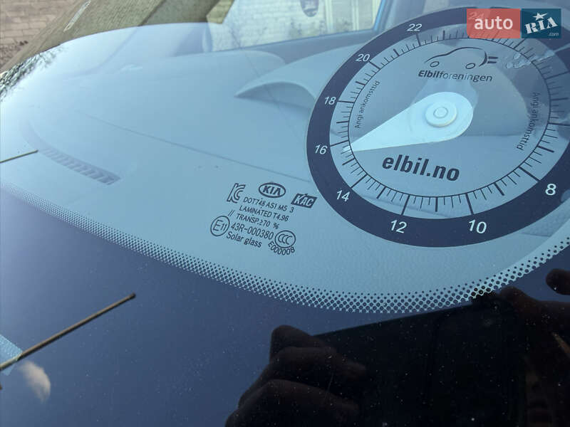 Внедорожник / Кроссовер Kia Soul EV 2014 в Тернополе