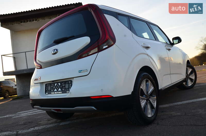 Позашляховик / Кросовер Kia Soul EV 2021 в Трускавці