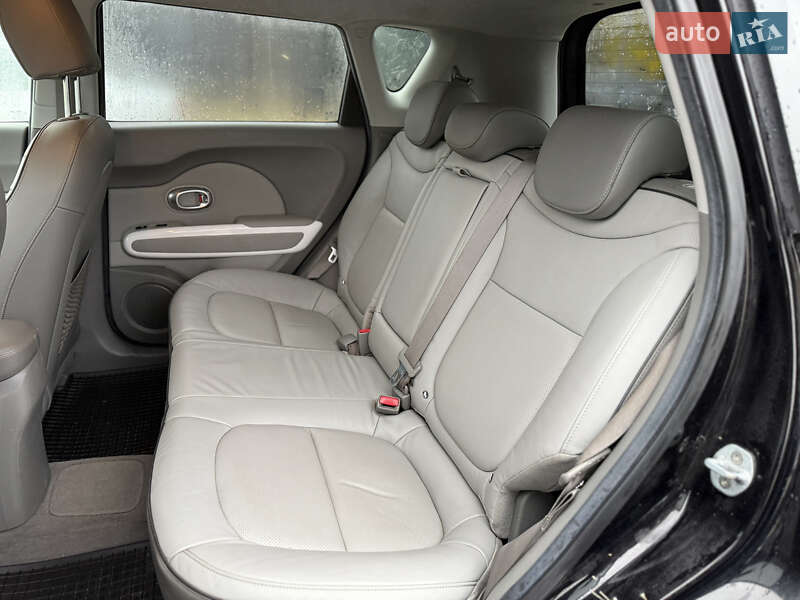 Внедорожник / Кроссовер Kia Soul EV 2018 в Городке