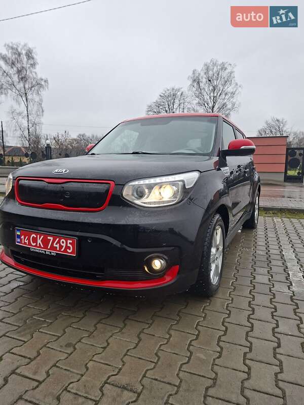 Внедорожник / Кроссовер Kia Soul EV 2016 в Дрогобыче