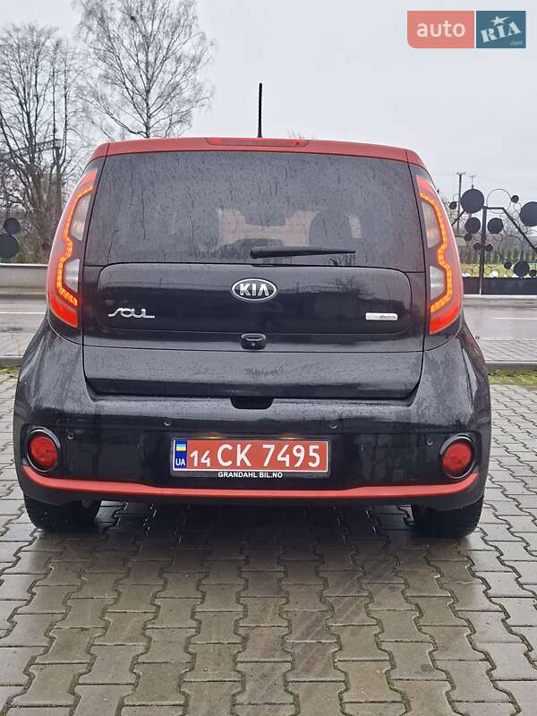 Внедорожник / Кроссовер Kia Soul EV 2016 в Дрогобыче