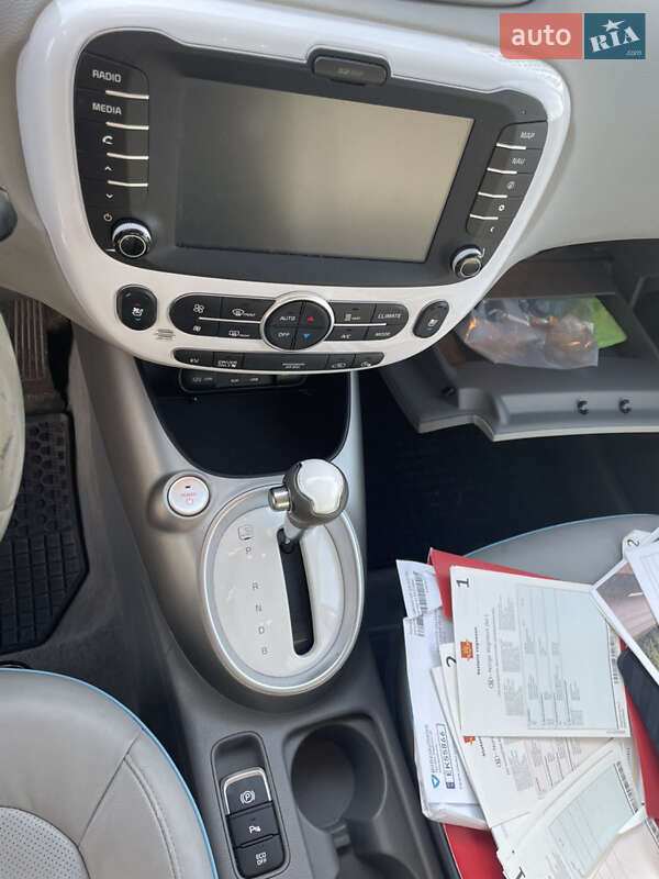 Позашляховик / Кросовер Kia Soul EV 2018 в Кропивницькому