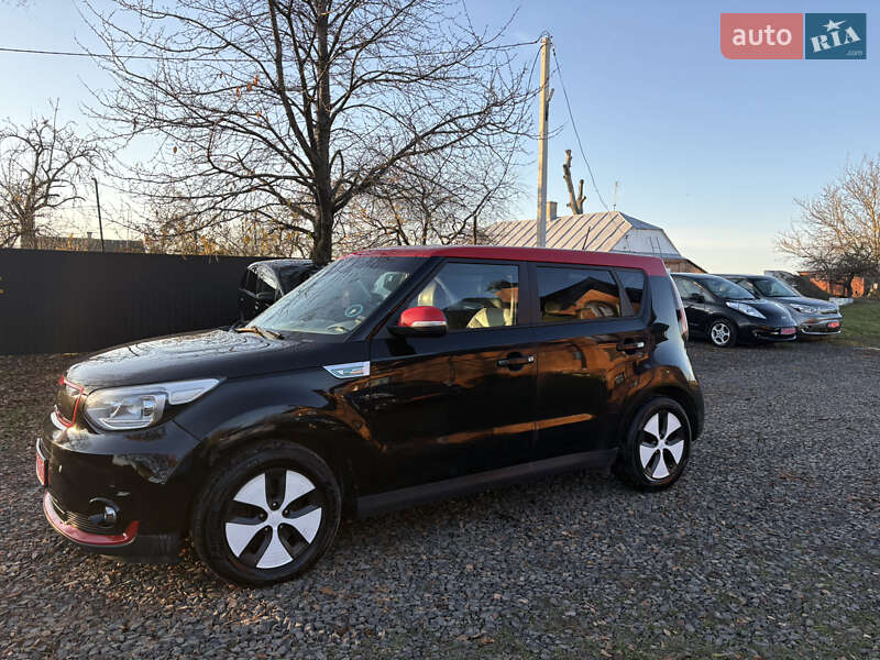Позашляховик / Кросовер Kia Soul EV 2015 в Луцьку