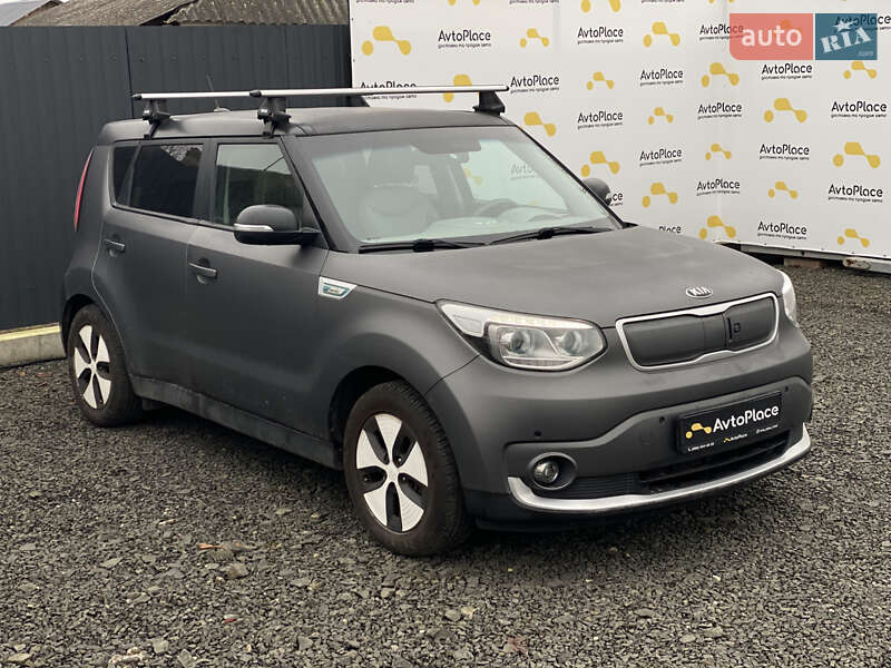 Внедорожник / Кроссовер Kia Soul EV 2015 в Луцке