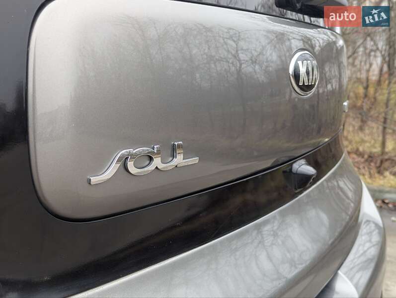 Внедорожник / Кроссовер Kia Soul EV 2014 в Дрогобыче фото 4 Внедорожник / Кроссовер Kia Soul EV 2014 в Дрогобыче