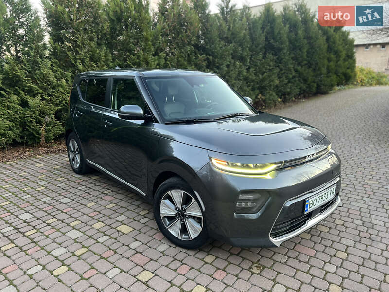 Kia Soul EV 2023