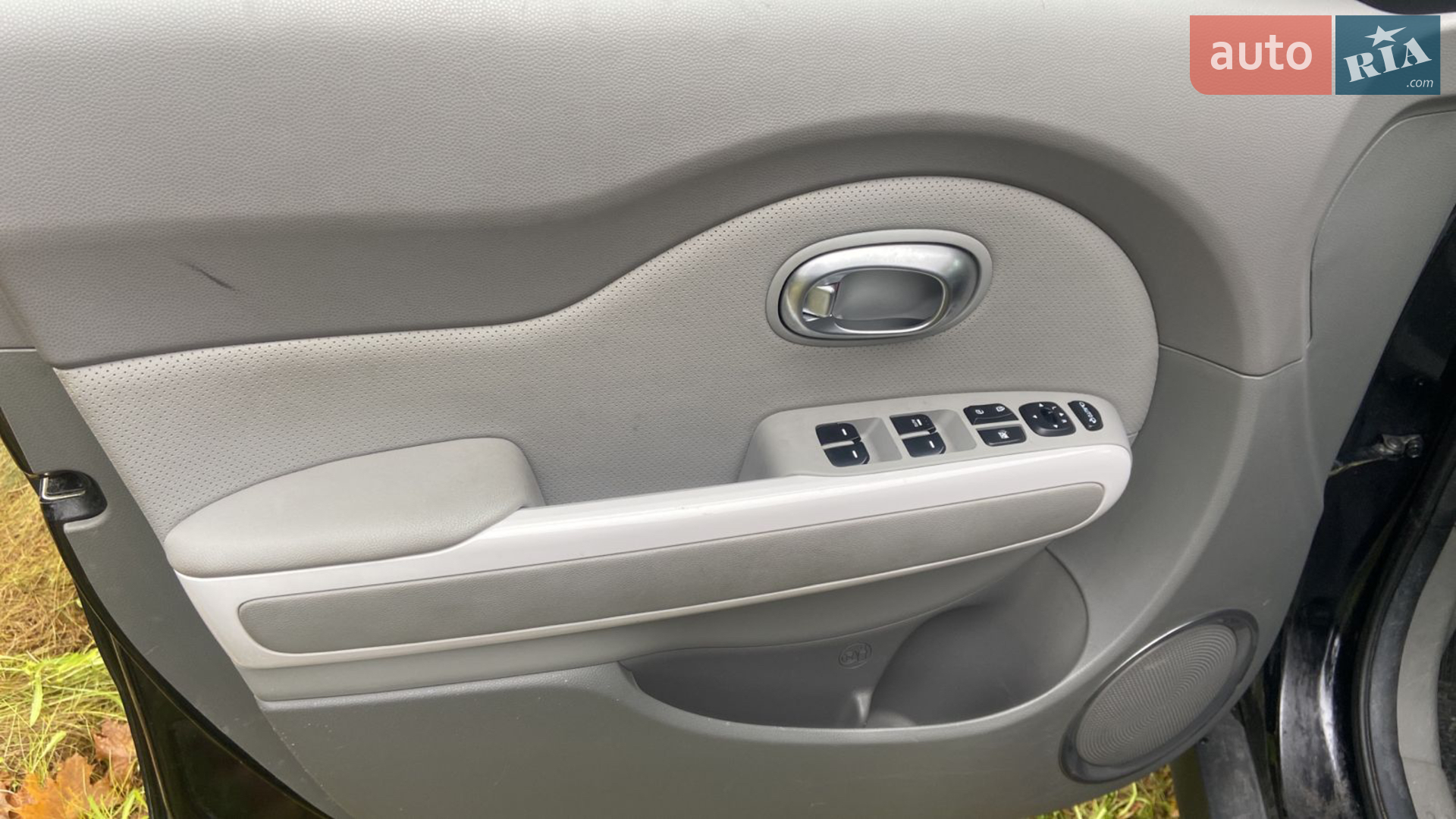2016 Kia Soul EV - мініатюра 24