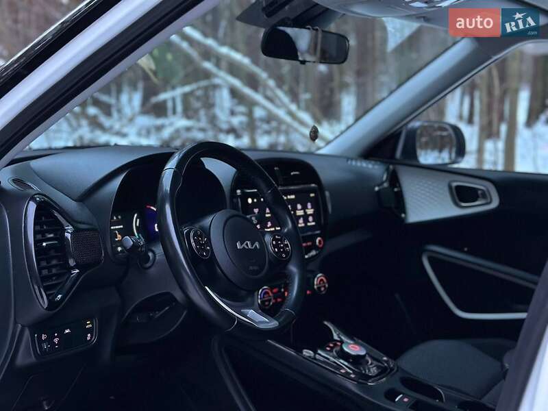 Позашляховик / Кросовер Kia Soul EV 2022 в Житомирі