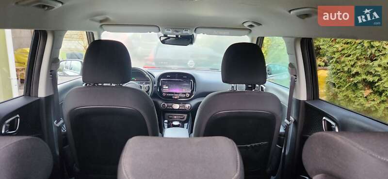 Внедорожник / Кроссовер Kia Soul EV 2019 в Ровно