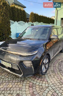 Внедорожник / Кроссовер Kia Soul EV 2023 в Николаеве