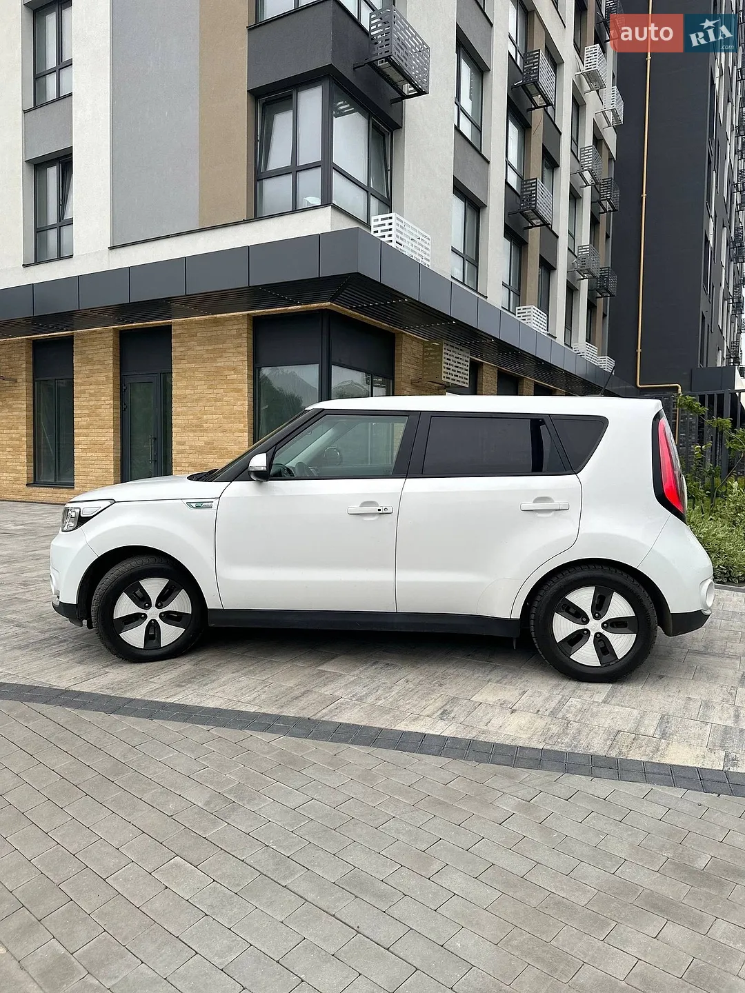 2016 Kia Soul EV - мініатюра 24