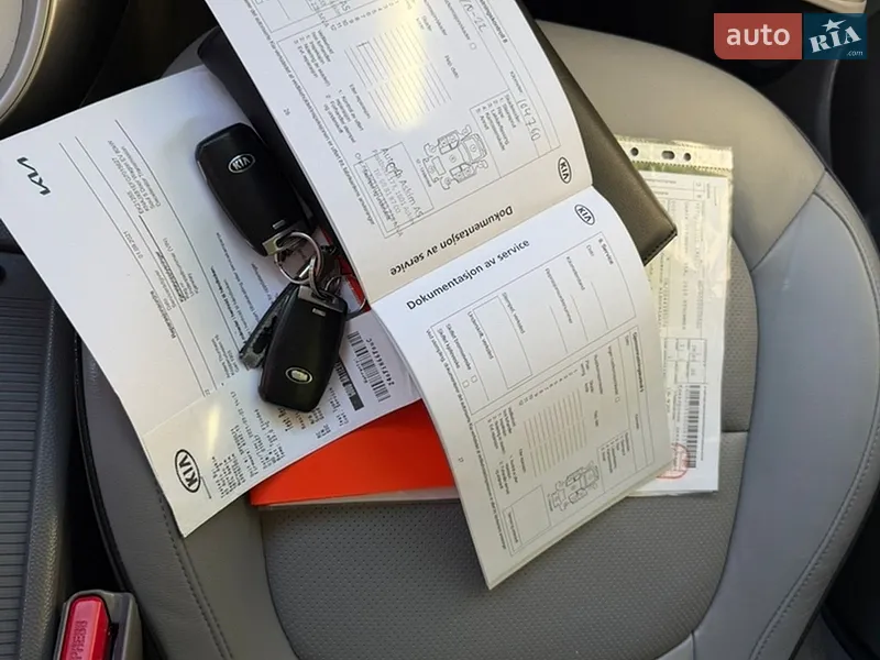 Внедорожник / Кроссовер Kia Soul EV 2016 в Луцке документ