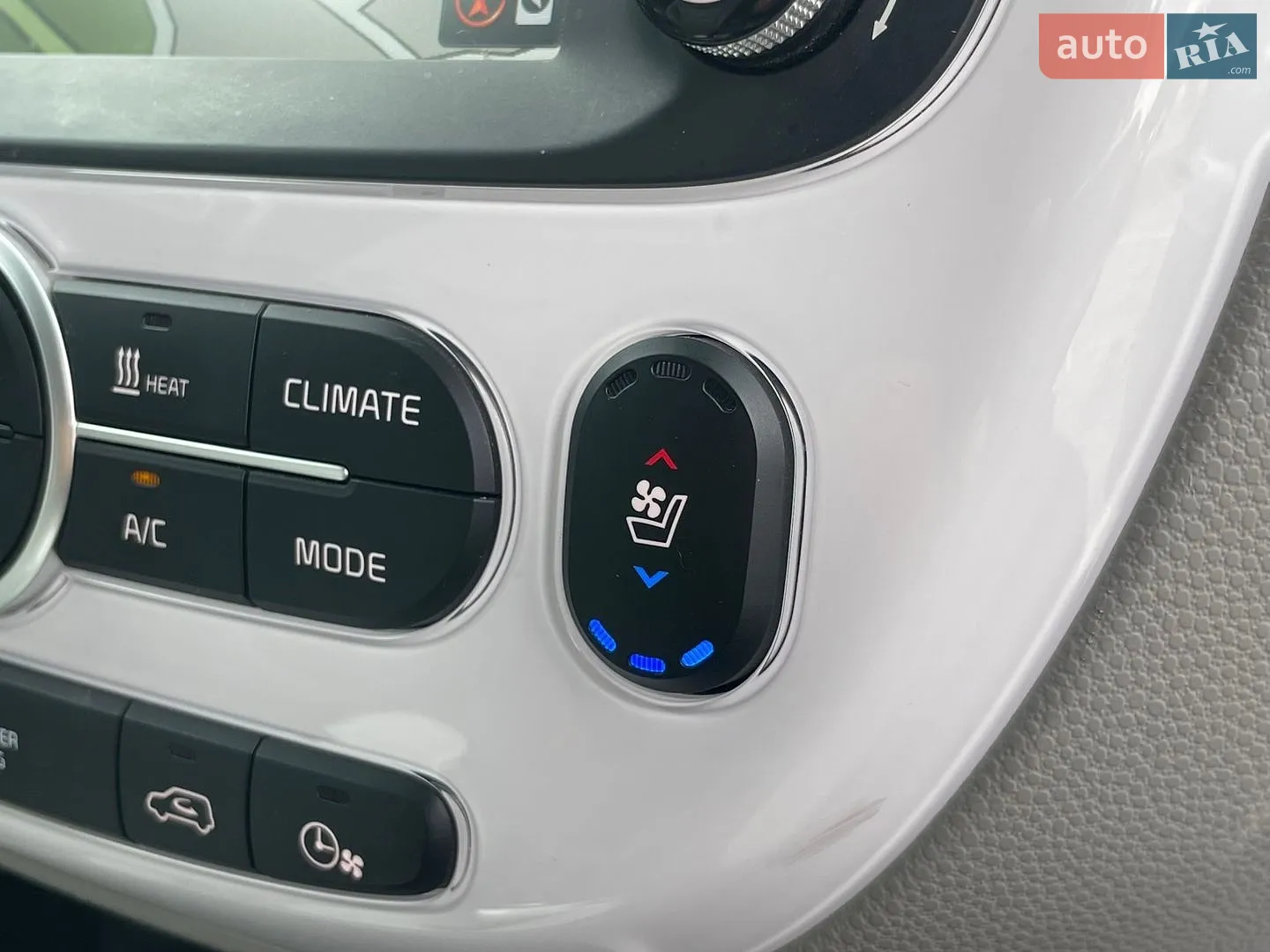 2018 Kia Soul EV - мініатюра 56