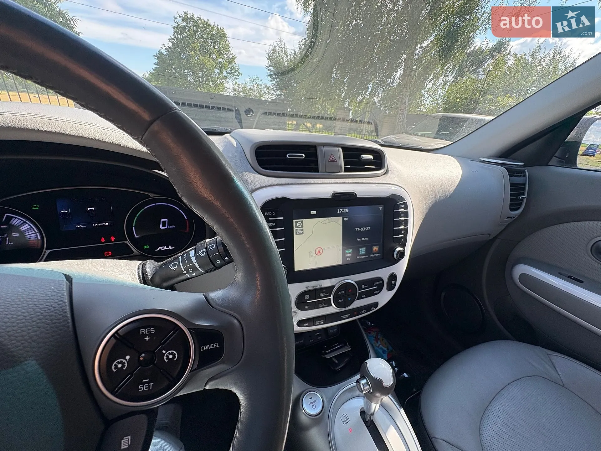 2015 Kia Soul EV - мініатюра 16
