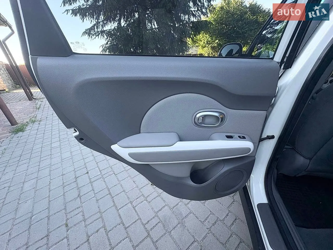 2015 Kia Soul EV - мініатюра 24
